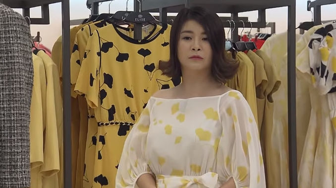 dung bat em phai quen tap 4 ngoc duoc canh bao ve em gai mua cua bo