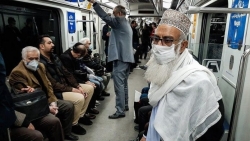 iran giam doc benh vien tuyen dau chua covid 19 nhiem virus sars cov 2