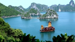ha noi phong toa ngo tren duong cau giay co benh nhan nghi nhiem covid 19