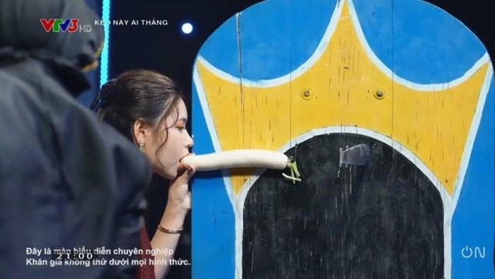 Gameshow trên VTV3 lại “dính” cảnh quay phản cảm, dung tục gameshow tren vtv3 lai dinh canh quay phan cam dung duc