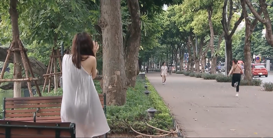 Nhà trọ Balanha: Quỳnh Kool ngốc nghếch, bị lừa túi xách hàng hiệu nha tro balanha quynh kool ngoc nghech bi lua tui xach hang hieu