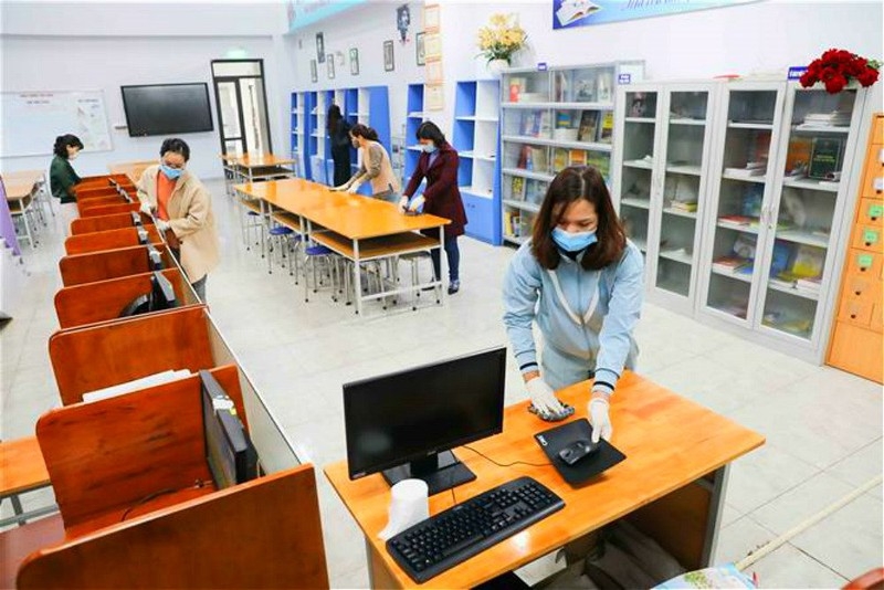 Hướng dẫn vệ sinh, khử khuẩn tại nơi làm việc phòng Covid-19 huong dan ve sinh khu khuan tai noi lam viec phong covid 19