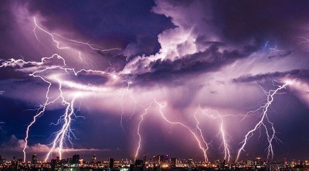 Tin thời tiết hôm nay 24/3: Mưa rào và dông, lốc sét bao trùm miền Bắc tin thoi tiet hom nay 243 mua rao va dong loc set bao trum mien bac