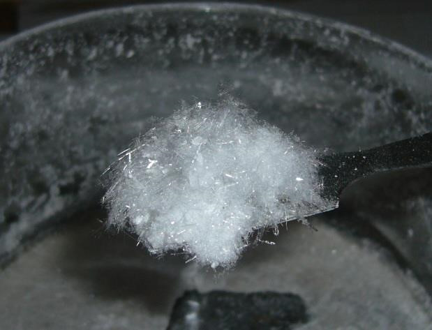Cách nhận biết axit benzoic trong thực phẩm cach nhan biet axit benzoic trong thuc pham
