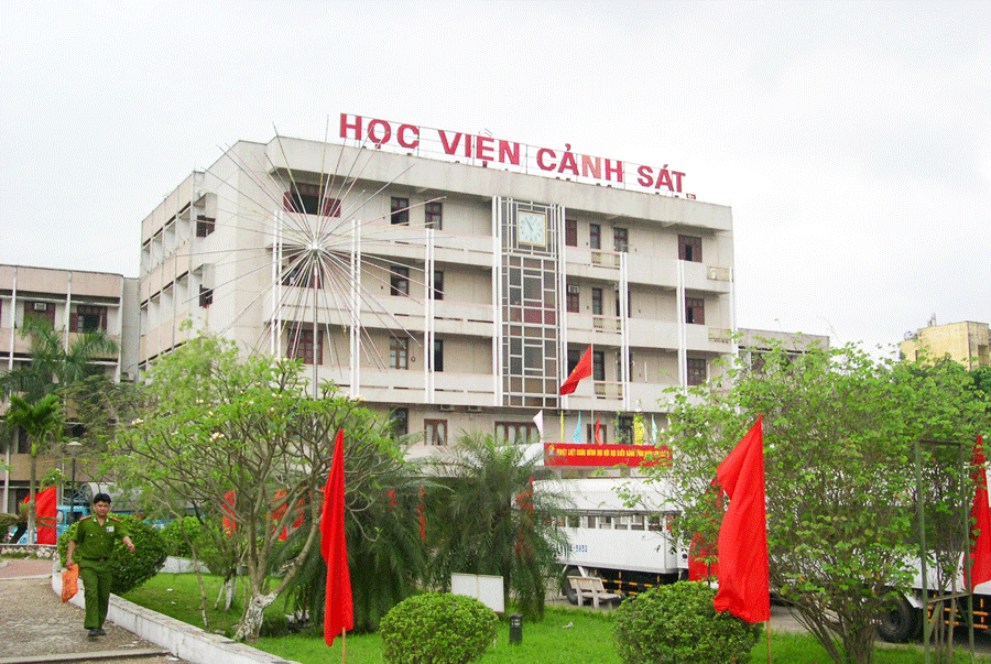 gian lan diem thi thpt 1728 sinh vien bi tra ve tung do hoc vien canh sat