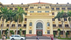 hoa binh co 2 thi sinh gian lan diem thi do vao dh y ha noi chi 1 bi duoi hoc