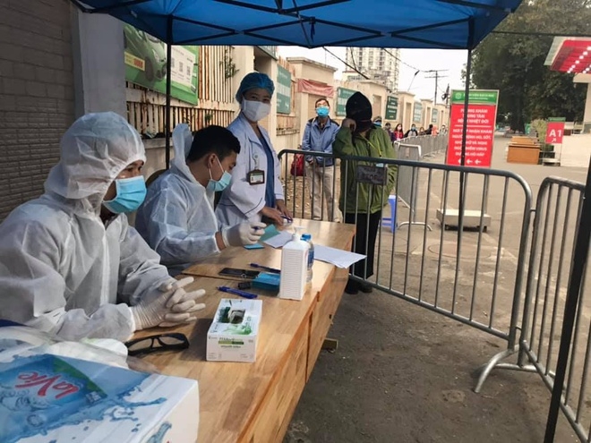 Bên trong Bệnh viện Bạch Mai những ngày cao điểm Covid-19 ben trong benh vien bach mai nhung ngay cao diem covid 19