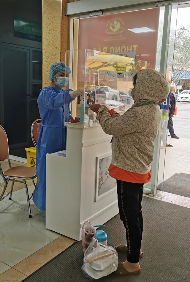 63 y bác sĩ Bệnh viện Phụ sản Hà Nội âm tính SARS-CoV-2 63 y bac si benh vien phu san ha noi am tinh sars cov 2