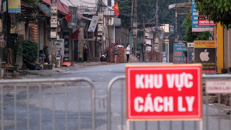 COVID-19: Cách ly hàng trăm công nhân công ty Samsung liên quan bệnh nhân 262 covid 19 cach ly hang tram cong nhan cong ty samsung lien quan benh nhan 262
