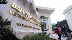 bac si goc viet o canada tu vong vi covid 19