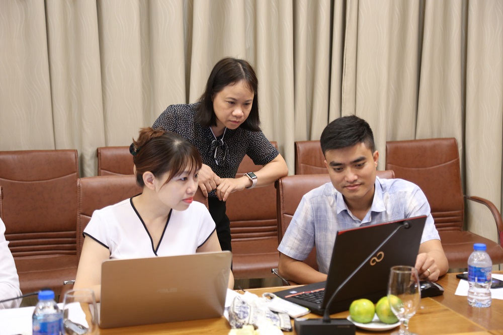Mức đóng BHXH tự nguyện hàng tháng như thế nào? muc dong bhxh tu nguyen hang thang nhu the nao