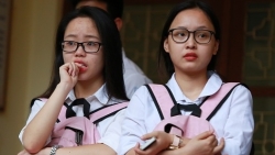 Đề thi tuyển sinh lớp 10 môn Toán Hà Nội: Phổ điểm chung khoảng 7 điểm