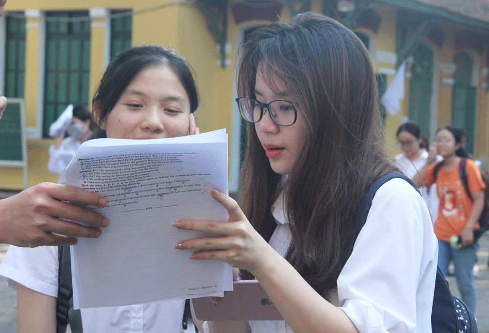 Hà Nội dự kiến chấm bài thi môn Ngữ văn THPT quốc gia trong 7 ngày ha noi du kien cham bai thi mon ngu van thpt quoc gia trong 7 ngay
