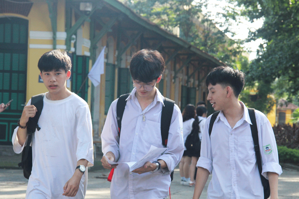 Thí sinh lo lắng vì đề thi Lịch sử khó, nhiều kiến thức lớp 11 thi sinh lo lang vi de thi lich su kho nhieu kien thuc lop 11