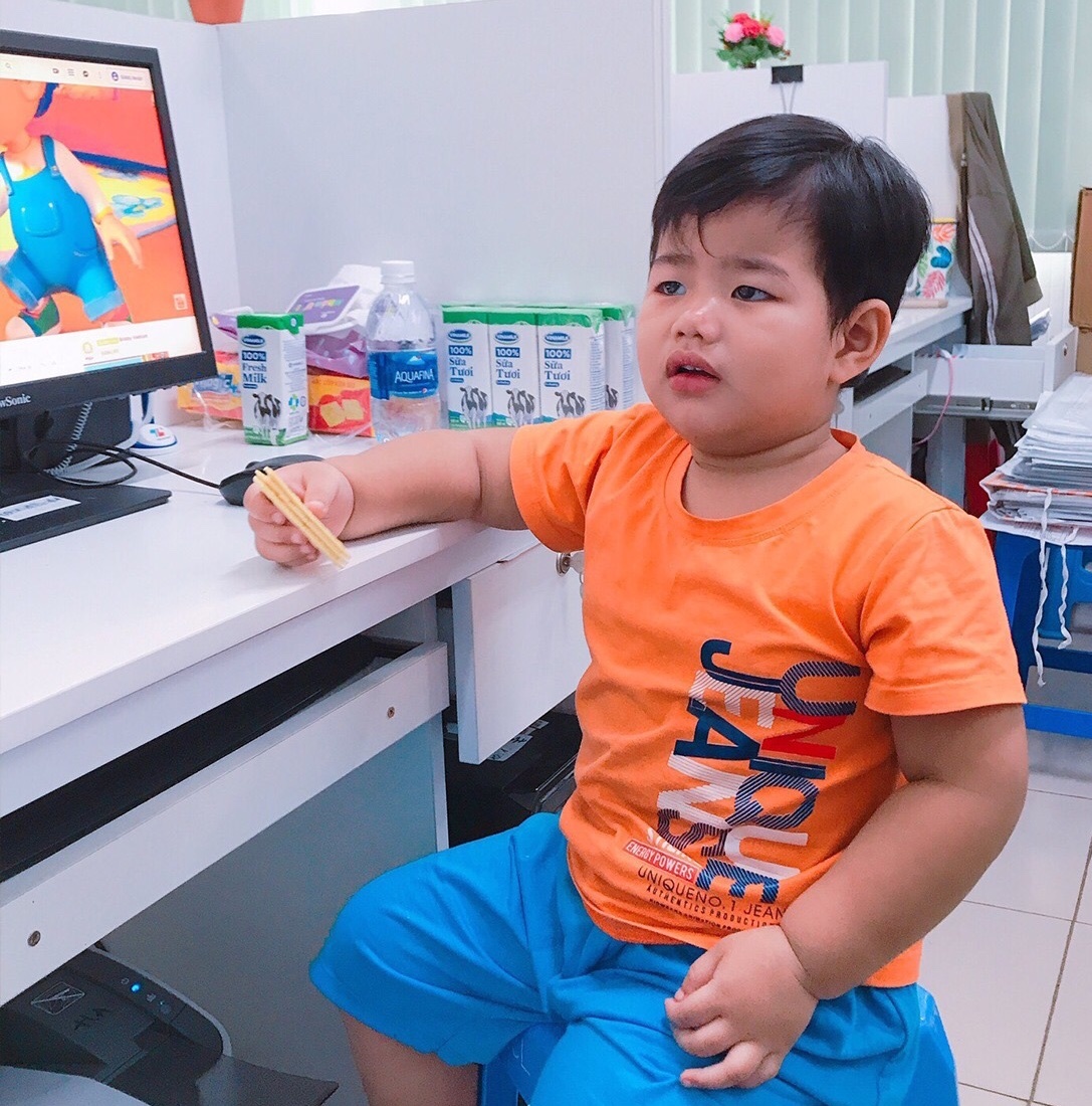 TP HCM: Tìm người thân cho bé trai 3 tuổi và bố bị tai nạn giao thông nghiêm trọng tp hcm tim nguoi than cho be trai 3 tuoi va bo bi tai nan giao thong nghiem trong