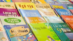 bo giao duc cong bo 32 cuon sach giao khoa lop 1 theo chuong trinh moi