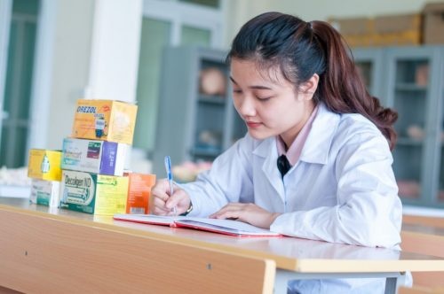 Điểm sàn năm 2019 các trường đại học y dược miền Trung diem san nam 2019 cac truong dai hoc y duoc mien trung