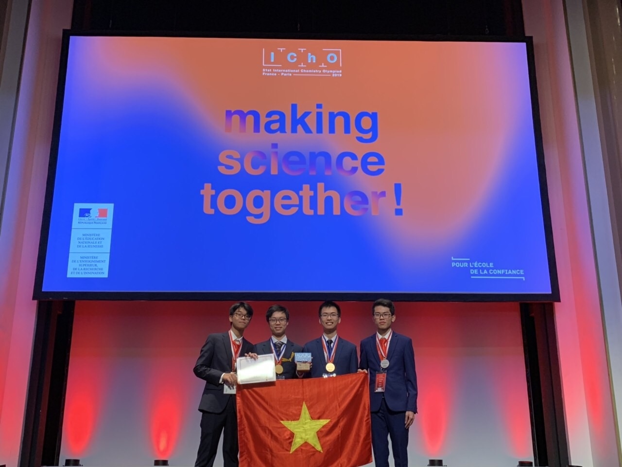Hà Nội giành huy chương Vàng Olympic Hóa học quốc tế 2019 ha noi gianh huy chuong vang olympic hoa hoc quoc te 2019