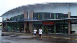 mua lut lich su o phu quoc huy dong khach san don khach mien phi