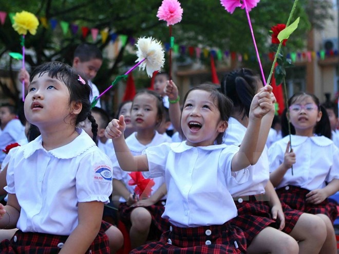 Lễ khai giảng năm học mới, các trường không đọc báo cáo thành tích le khai giang nam hoc moi cac truong khong doc bao cao thanh tich