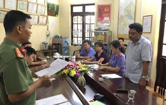 Xử lý 210 phụ huynh liên quan vụ gian lận thi ở Hà Giang xu ly 210 phu huynh lien quan vu gian lan thi o ha giang