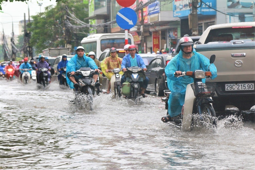 Cuối tuần, dự báo thời tiết Bắc Bộ mưa dông, lốc sét cuoi tuan du bao thoi tiet bac bo mua dong loc set