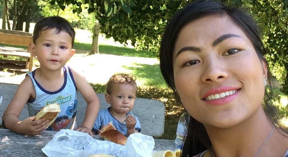 "Cô bé" người H’Mông nói tiếng Anh "như gió" đã ly hôn chồng Bỉ co be nguoi hmong noi tieng anh nhu gio da ly hon chong bi
