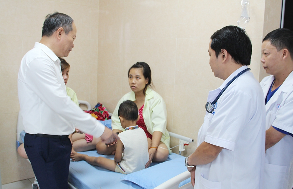 Phú Thọ: 89 trẻ mầm non nhập viện nghi do ngộ độc thực phẩm phu tho 89 tre mam non nhap vien nghi do ngo doc thuc pham