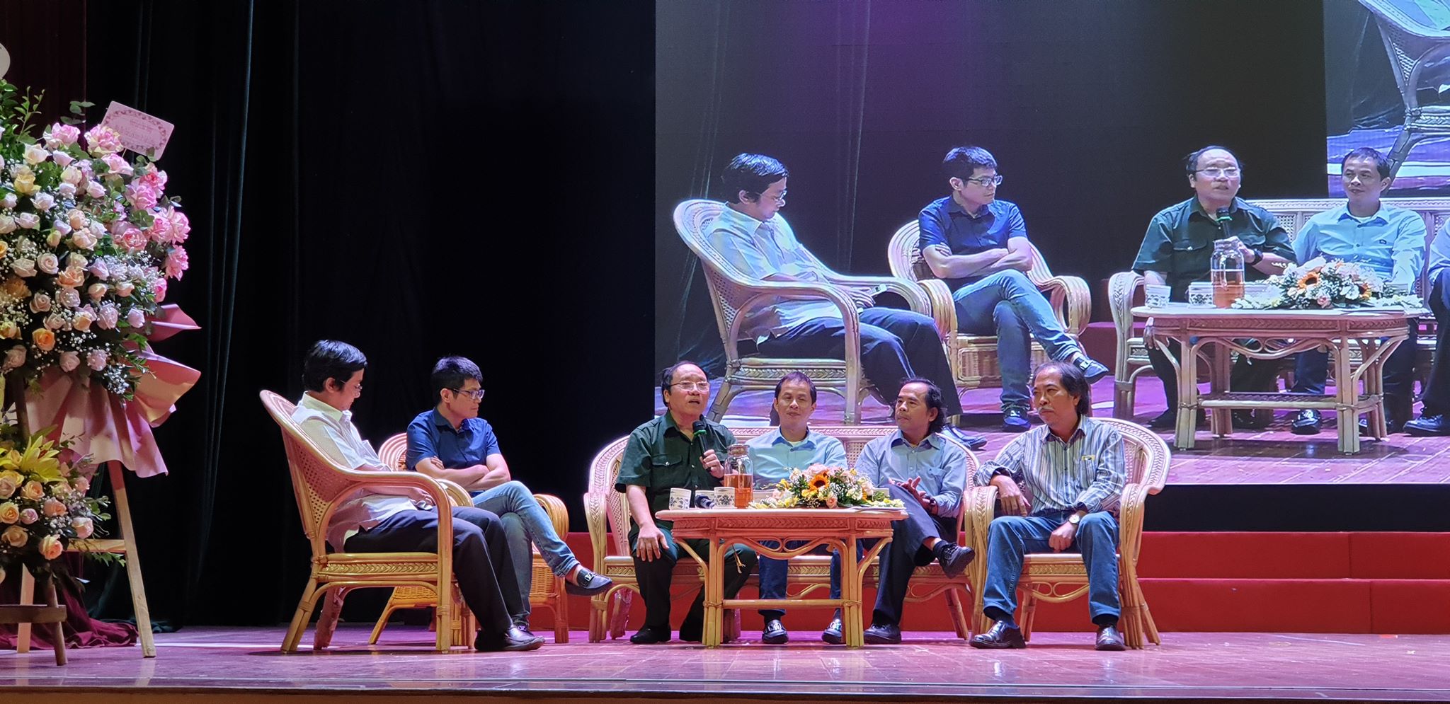 xu voi tran le khanh