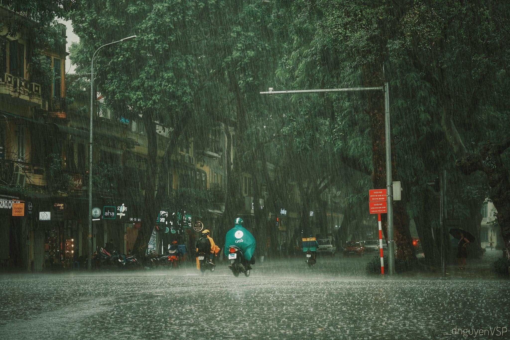 Dự báo thời tiết ngày 4/10: Bắc Bộ tiếp diễn mưa dông, ô nhiễm không khí giảm du bao thoi tiet ngay 410 bac bo tiep dien mua dong o nhiem khong khi giam