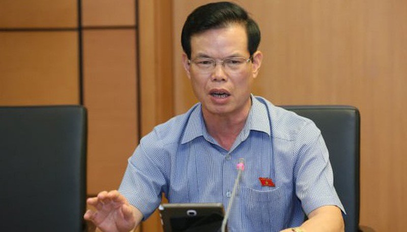 Khiển trách em gái ruột ông Triệu Tài Vinh vì xin nâng điểm cho cháu gái khien trach em gai ruot ong trieu tai vinh vi xin nang diem cho chau gai