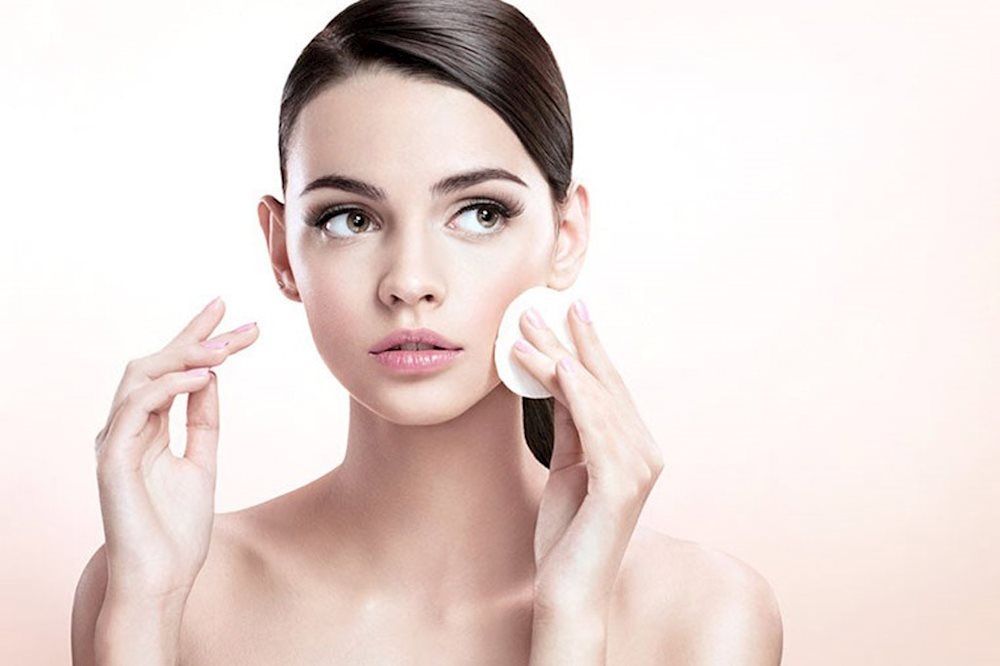 Các bước chăm sóc da mụn tại nhà cho người bận rộn cac buoc cham soc da mun tai nha cho nguoi ban ron
