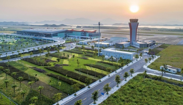 Cảng hàng không quốc tế Vân Đồn nhận giải “Sân bay mới hàng đầu châu Á” cang hang khong quoc te van don nhan giai san bay moi hang dau chau a