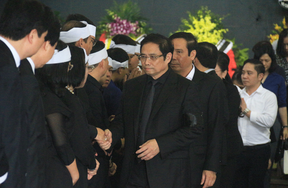 giot nuoc mat nghen ngao tien dua thu truong bo giao duc le hai an