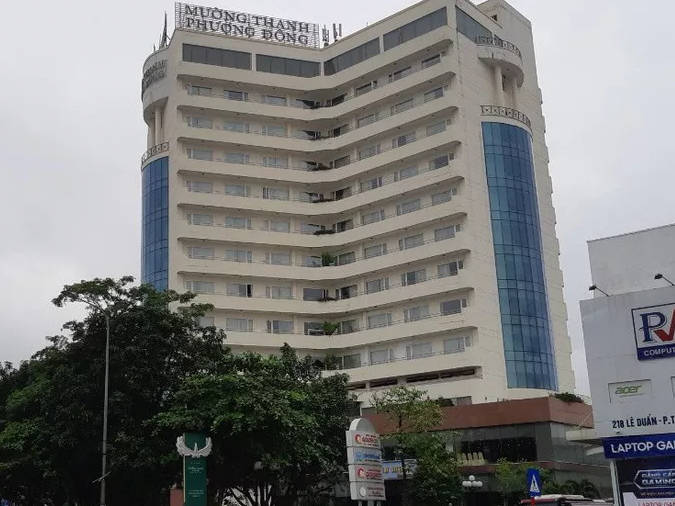 Một cán bộ Đại học Sư phạm Kỹ thuật Vinh tử vong vì rơi từ tầng 8 mot can bo dai hoc su pham ky thuat vinh tu vong vi roi tu tang 8
