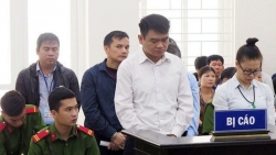 xet xu nguyen pho chu tich ubnd tphcm nguyen huu tin cung 4 dong pham