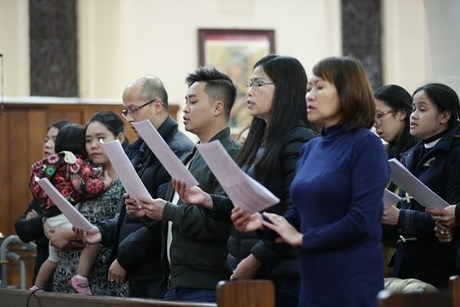 nguoi viet tai london tuong niem 39 nguoi chet o anh