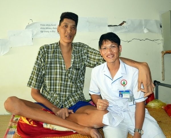 nguoi cao nhat viet nam qua doi o tuoi 34