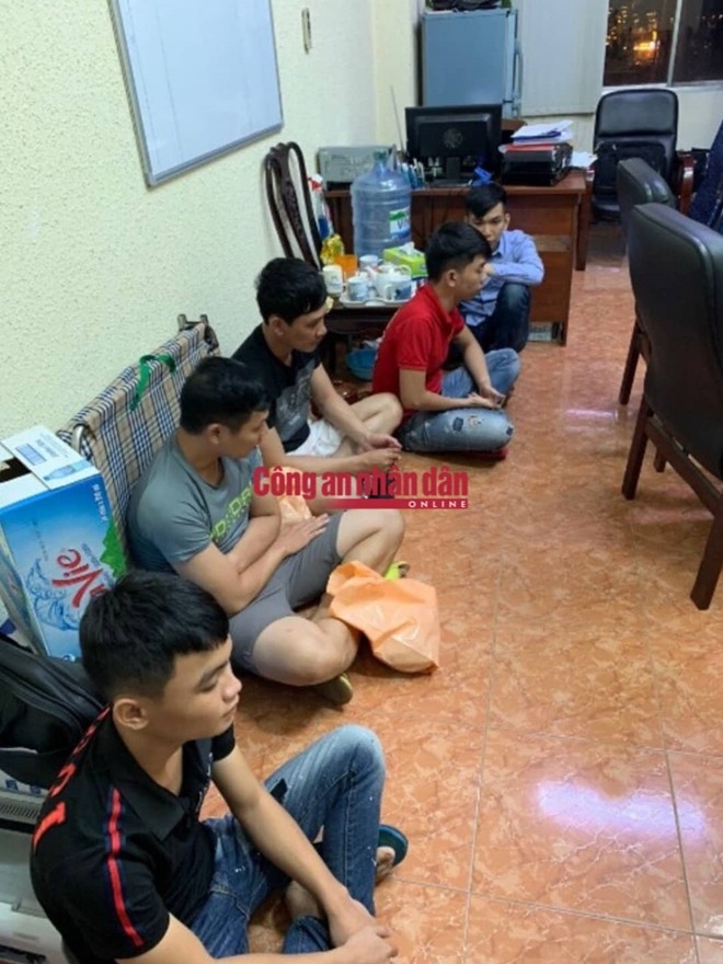 Nhóm người chém chết Quân “xa lộ” ra đầu thú nhom nguoi chem chet quan xa lo ra dau thu