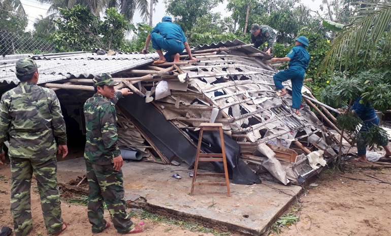bao so 6 2 nguoi chet hon 300 ngoi nha bi ngap nuoc