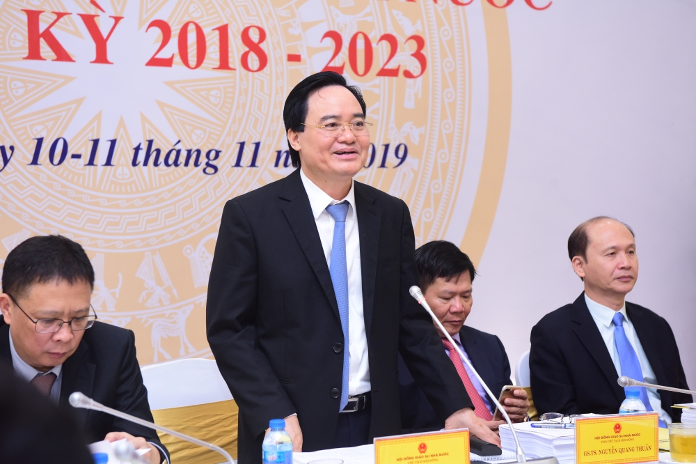 giang vien hoa se la nu giao su tre nhat viet nam