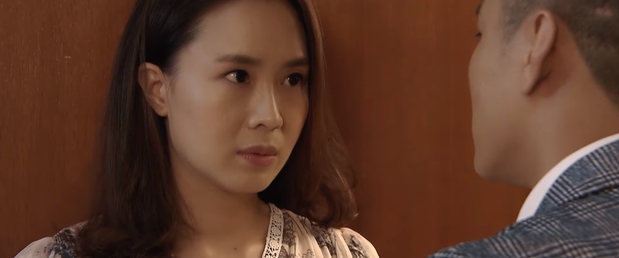 hoa hong tren nguc trai tap 33 ngan da deu khue cheo keo bao