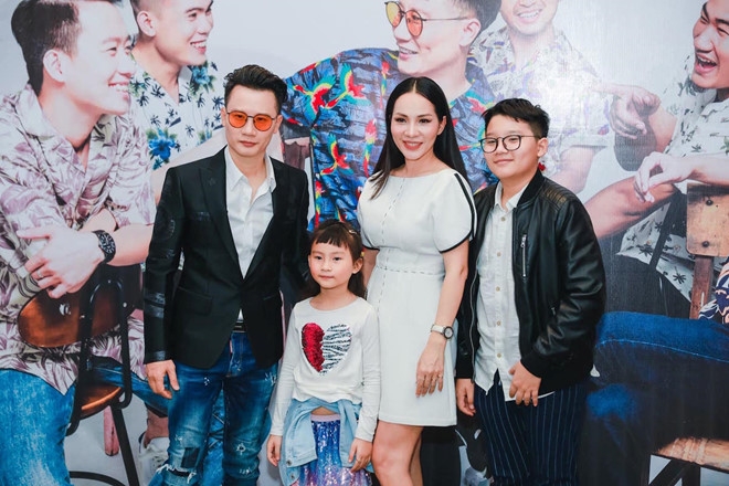 Hoàng Bách cho con xưng hô mày – tao với mình: “Chỉ là một trò chơi có thời hạn” hoang bach cho con xung ho may tao voi minh chi la mot tro choi co thoi han