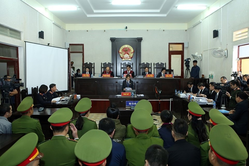 Mẹ nữ sinh giao gà vẫn chối tội, kêu oan bi chi dich danh tai toa me nu sinh giao ga van choi toi keu oan