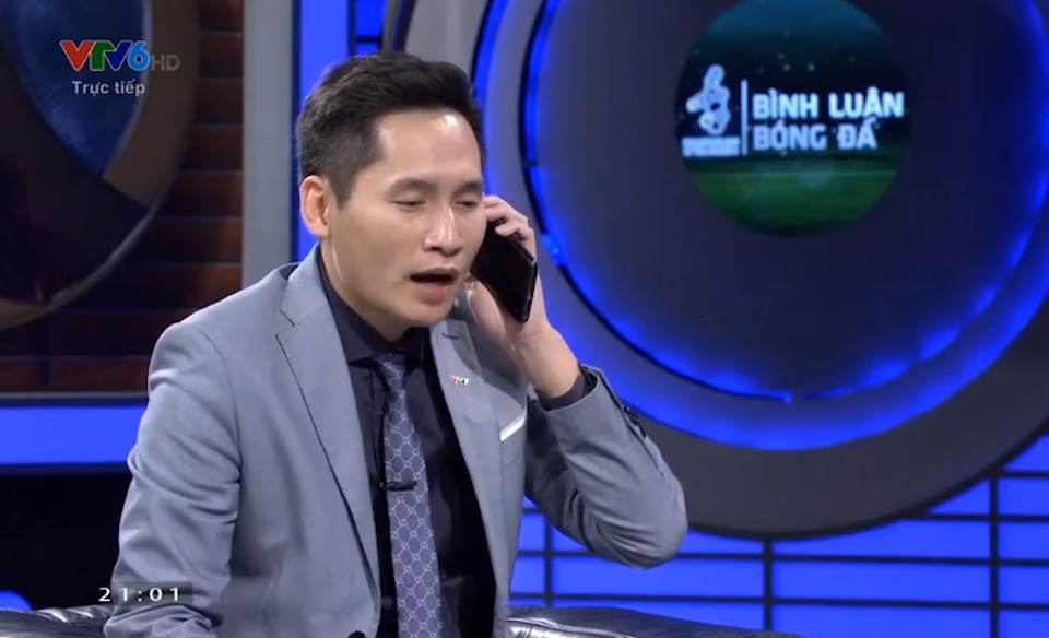 BTV Quốc Khánh mượn Văn Lâm “đá xoáy” Bùi Tiến Dũng khiến fan phẫn nộ btv quoc khanh muon van lam da xoay bui tien dung khien fan phan no