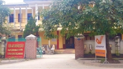 chanh an may mua voi ke toan xin nghi phep thoi lam chu toa 2 phien toa
