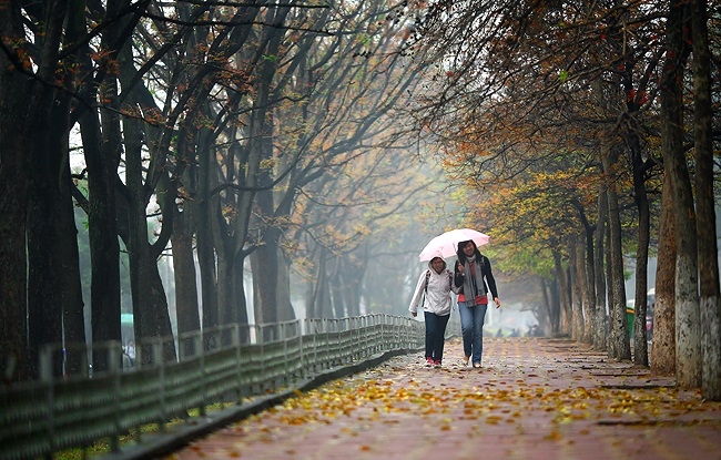 Tin thời tiết hôm nay 26/12: Không khí lạnh tràn về, Bắc Bộ mưa rét và nồm ẩm tin thoi tiet hom nay 2612 khong khi lanh tran ve bac bo mua ret va nom am