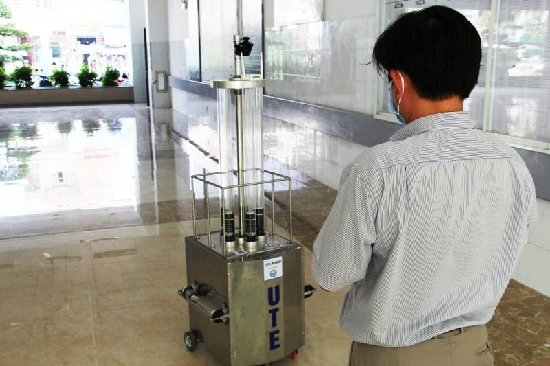 Cabin transfering Covid patients helps reduce cross infection at hospitals