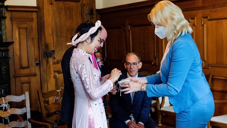 Multinational And Unique Wedding Of Vietnamese-German Couple Multinational And Unique Wedding Of Vietnamese-German Couple