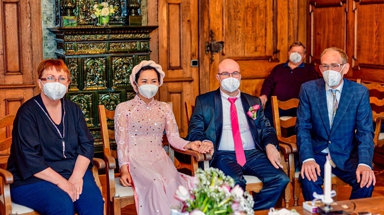 Multinational And Unique Wedding Of Vietnamese-German Couple Multinational And Unique Wedding Of Vietnamese-German Couple